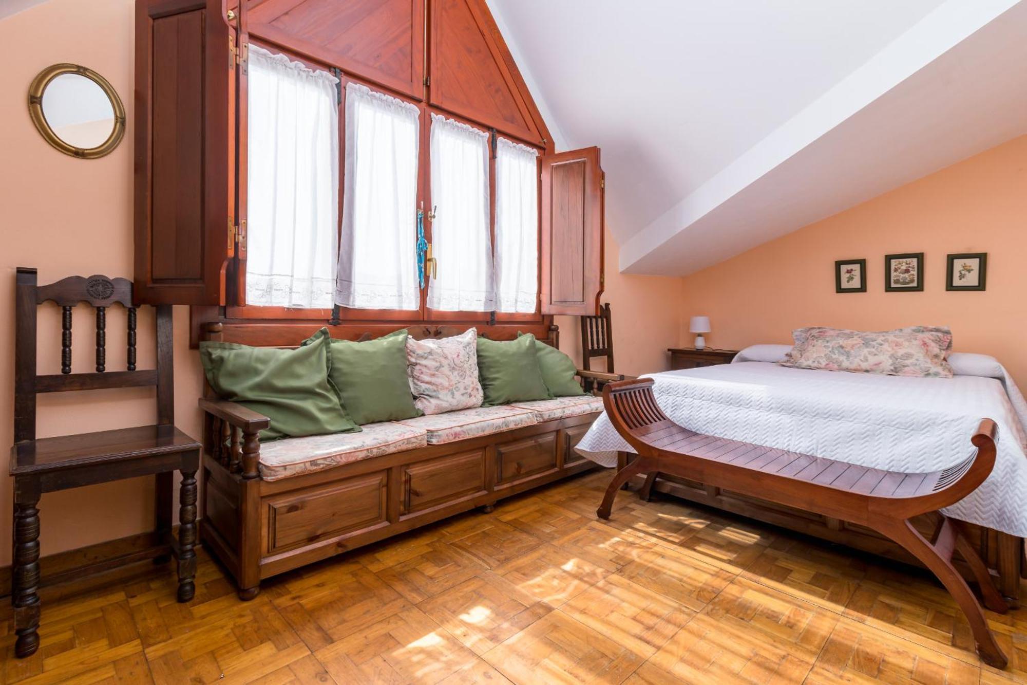 Casa Con Jardin Privado Orena Luaran gambar